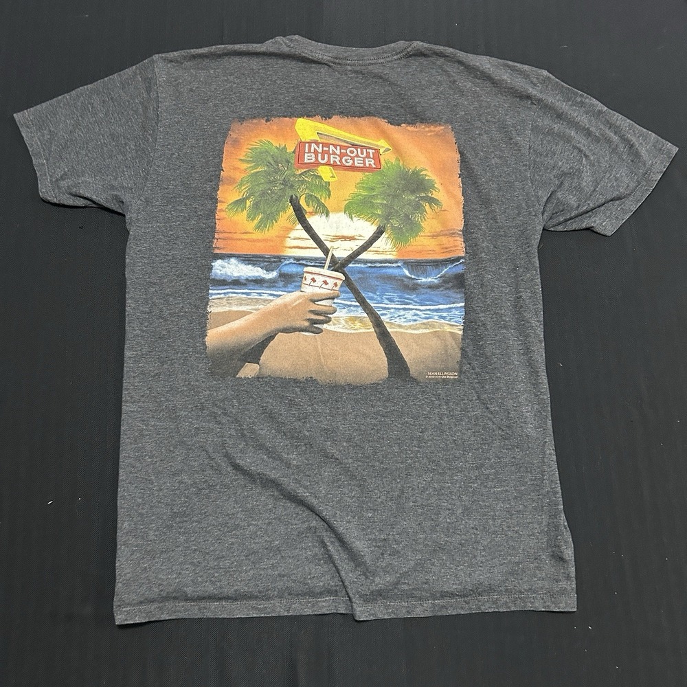 In-N-Out Burger Graphic T-shirt Adult XL Gray Graphic California Polyester Cotto
